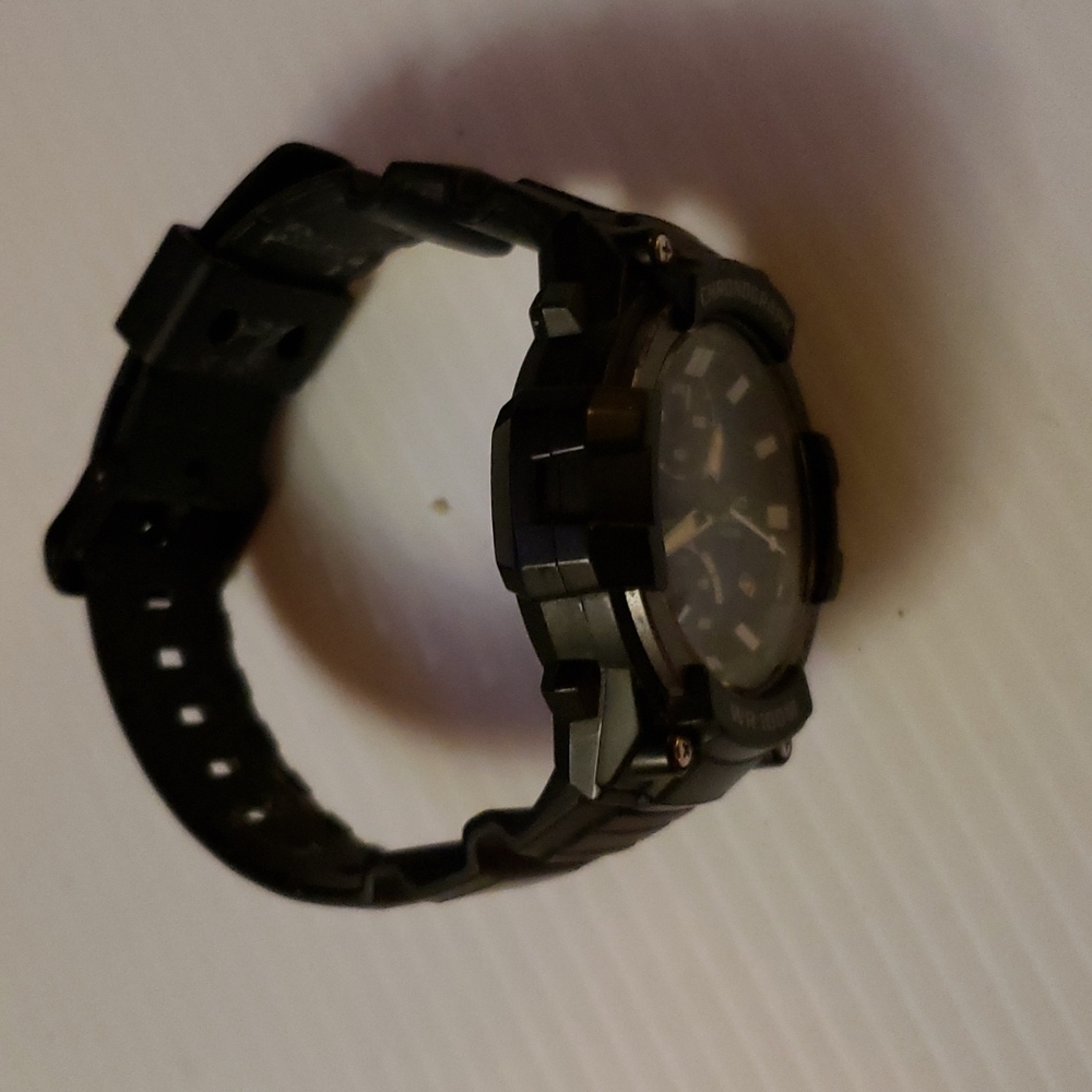 CASIO WATCH - Picture 4 of 16